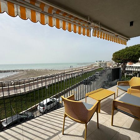Nuovo Residence Serenissima Frontemare - Agenzia Cocal Caorle Exterior foto