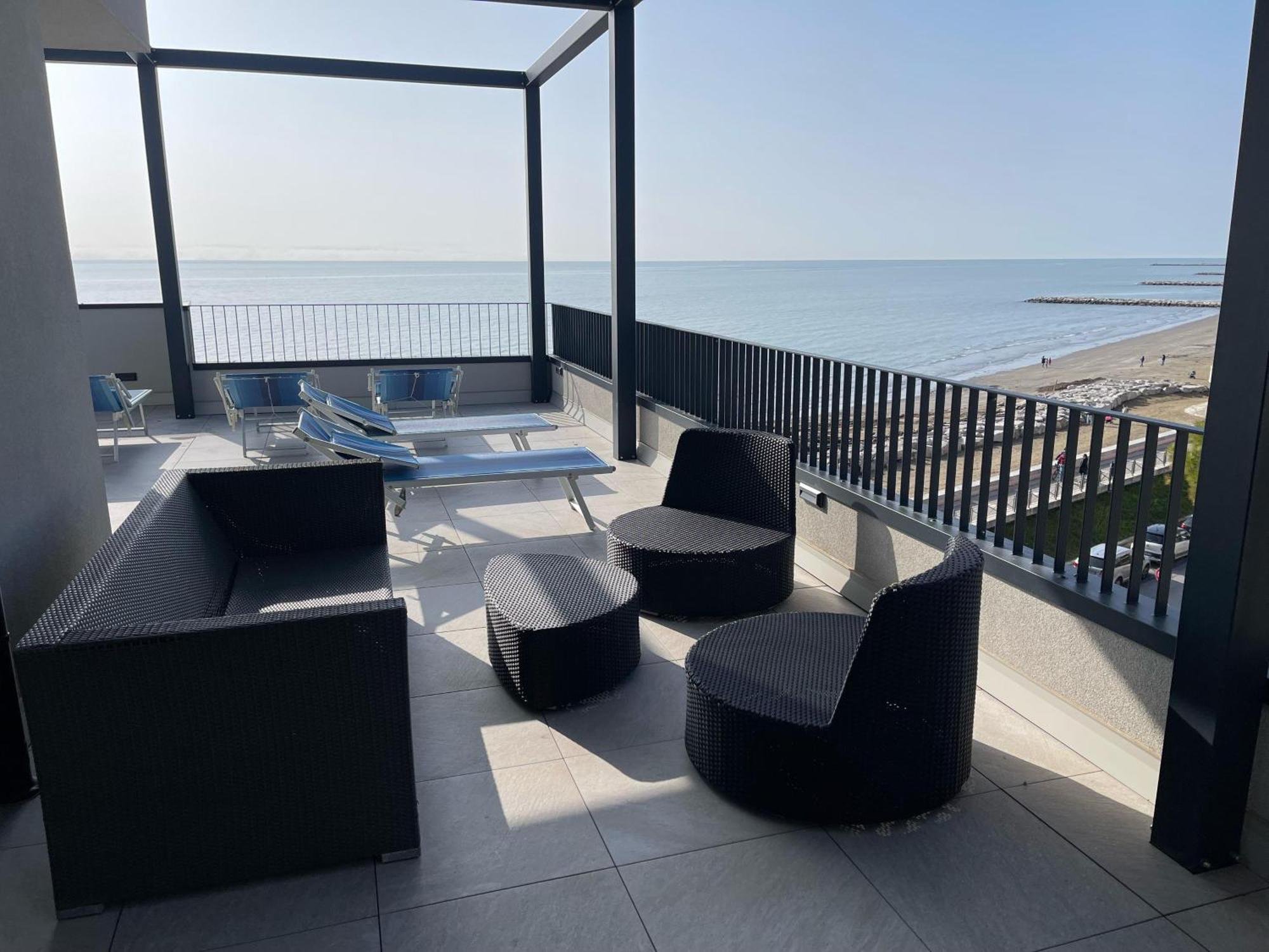 Nuovo Residence Serenissima Frontemare - Agenzia Cocal Caorle Exterior foto