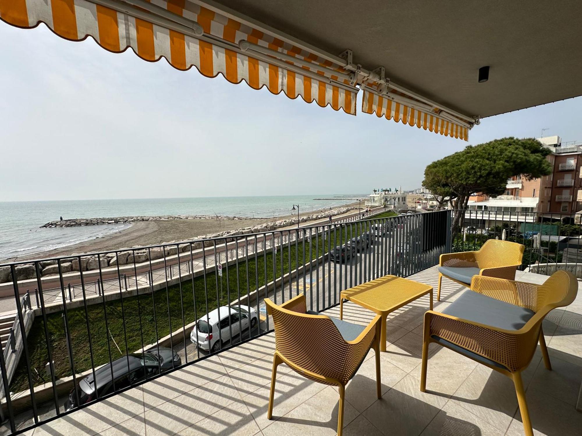 Nuovo Residence Serenissima Frontemare - Agenzia Cocal Caorle Exterior foto